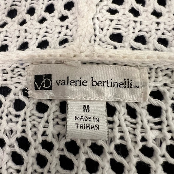 Valerie Bertinelli White Hooded Cardigan - Picture 2 of 4